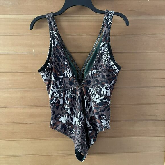 Nicole Miller Swimsuit Womens Size 8 Leopard Print Lattice Plunge One-Piece - Picture 1 of 16